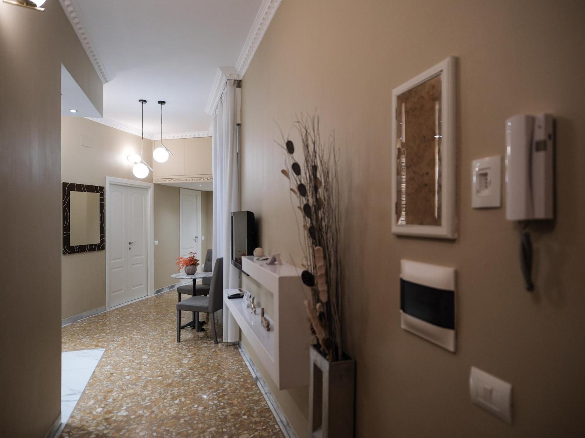 Roman Holidays House Marconi Экстерьер фото