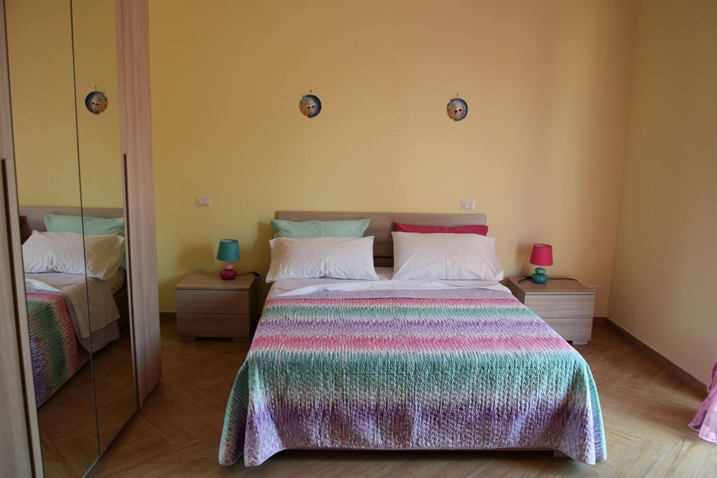 Roman Holidays House Marconi Экстерьер фото
